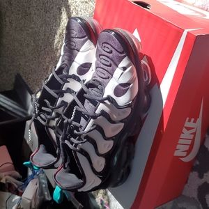 Nike Vapormax Plus Size 12 (Ken Griffey Edition)